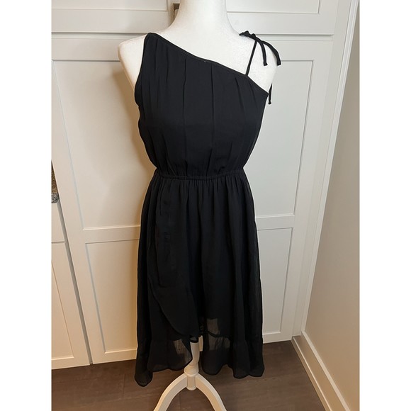 Abercrombie & Fitch Asymmetrical Black Layered Sheer One Shoulder Dress - Picture 2 of 8